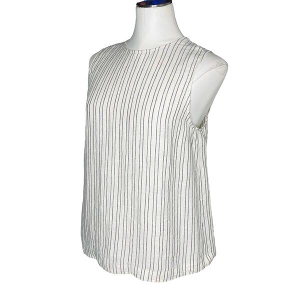Theory Kreshellan Pinstripe Laced Back Linen Tank - Picture 5 of 10